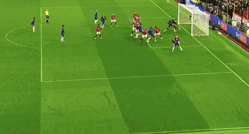 AA, 亿的切尔西 AA, 亿的切尔西