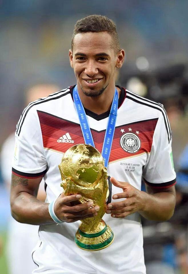 球并且送出, 共出场 球并且送出, 共出场