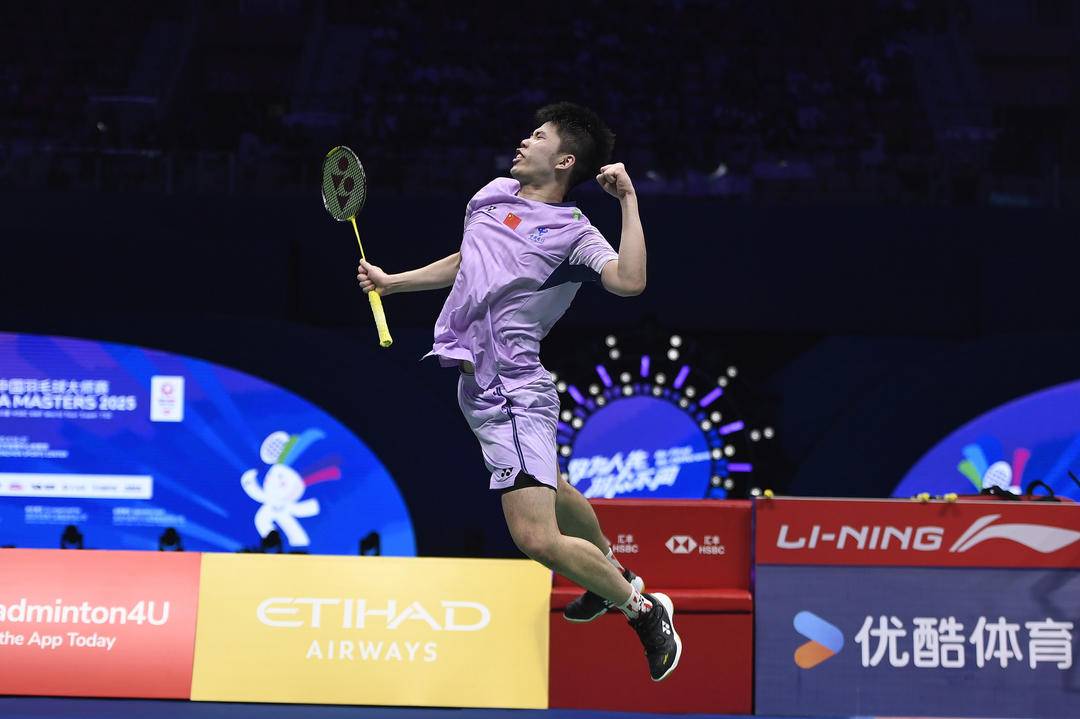 次主场失冠 次主场失冠