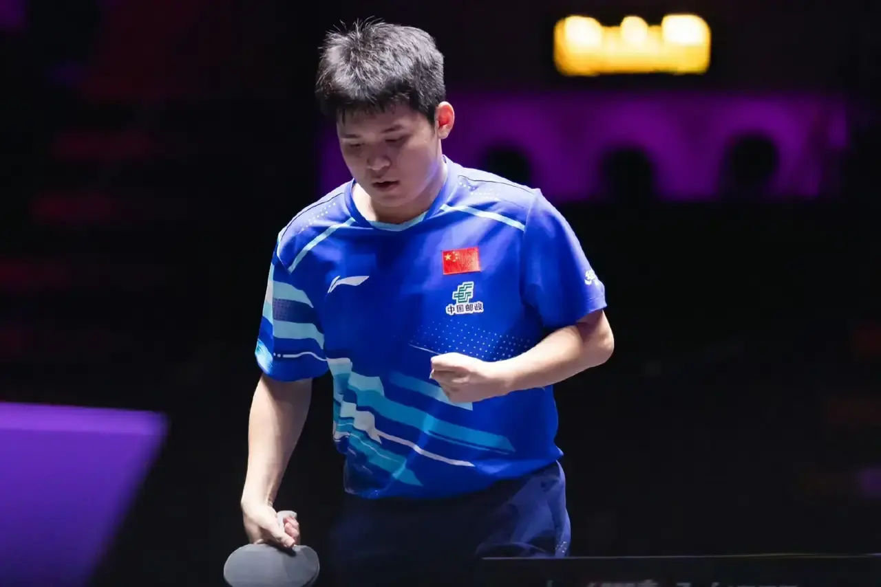 拉开距离, 王楚钦横扫 拉开距离, 王楚钦横扫