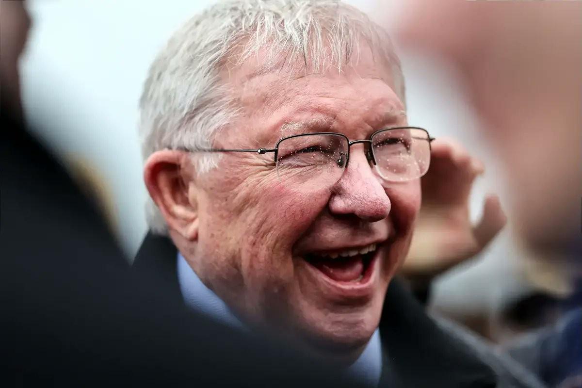 了如此巨大, 足球俱乐部 了如此巨大, 足球俱乐部